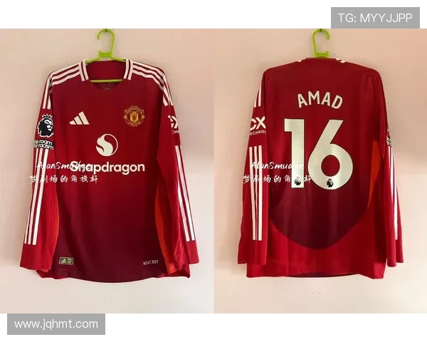 曼联球衣上的英超标志及其设计变化